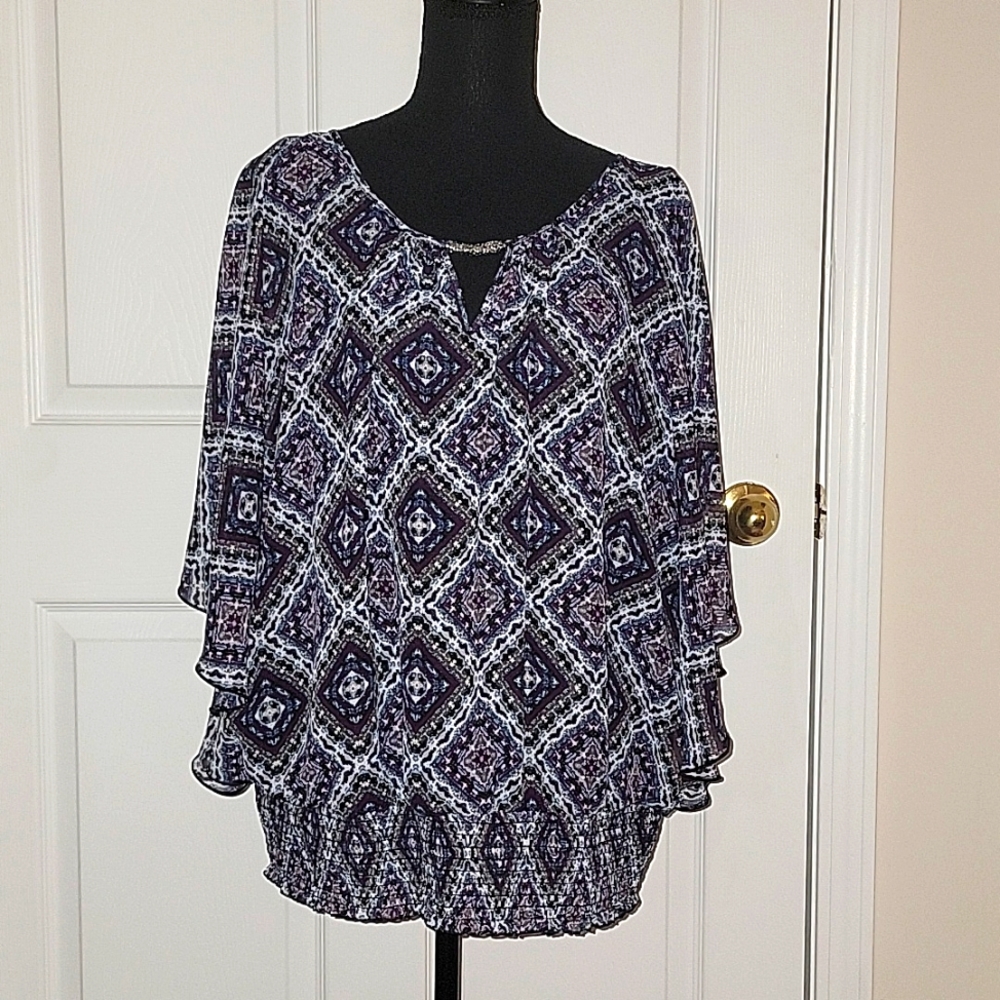 Batwing Top by by&by only worn once!